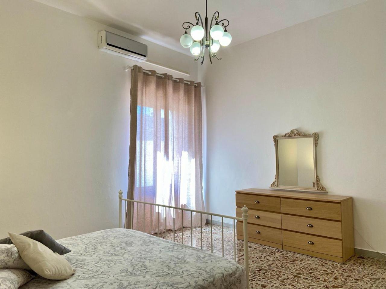 شقة La Casa Di Nina Surano المظهر الخارجي الصورة